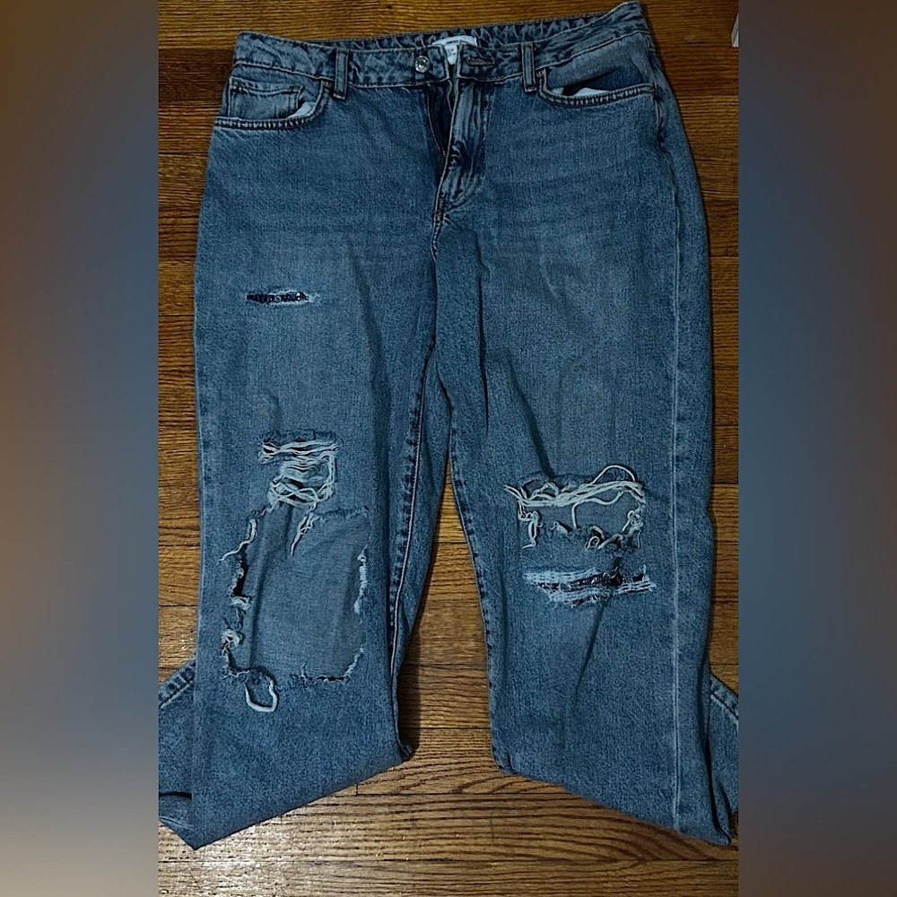 Ripped Blue Forever 21 Jeans